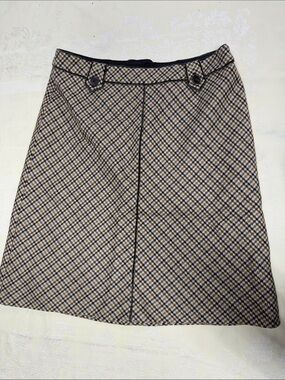 Classic Plaid A-Line Skirt with Black Trim